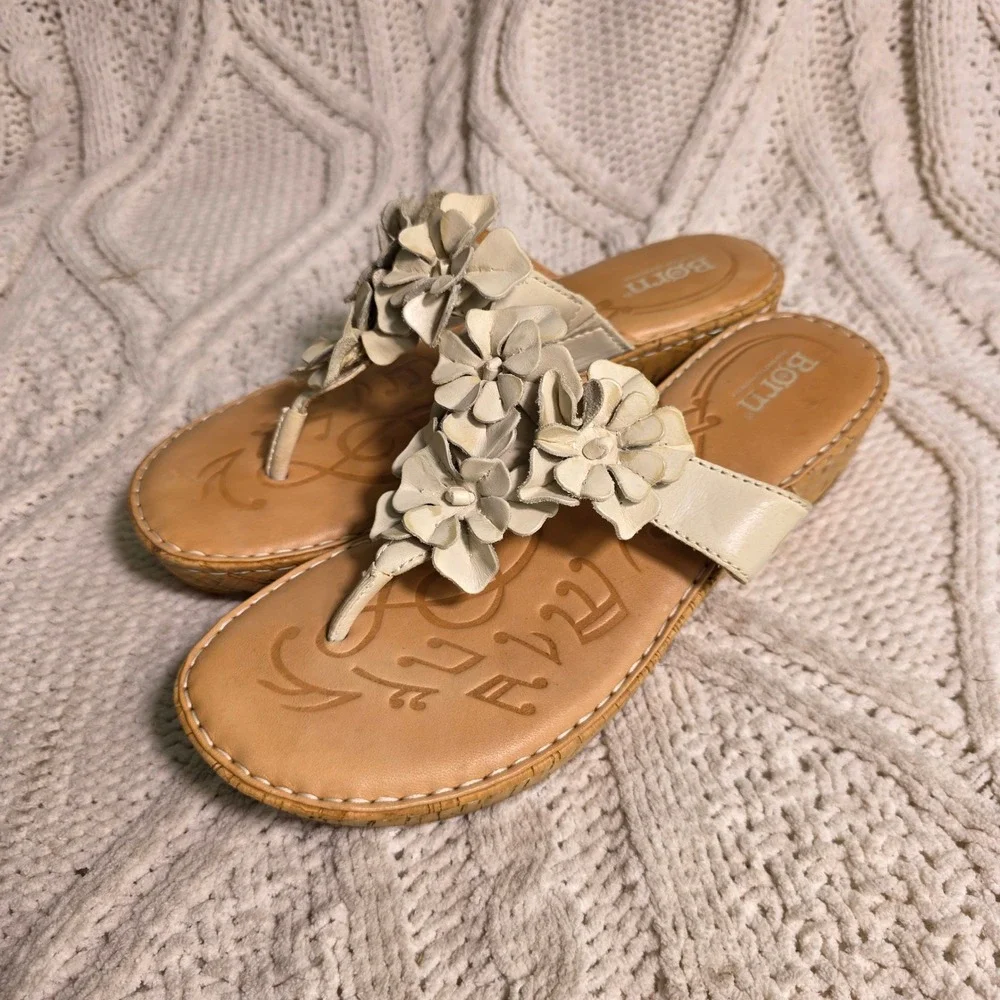 Born Thong Sandals Flip Flops All Leather Cream Floral Cork Wedge Womens 8